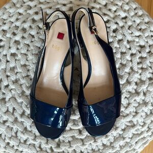 HOGL sandals size 4.5